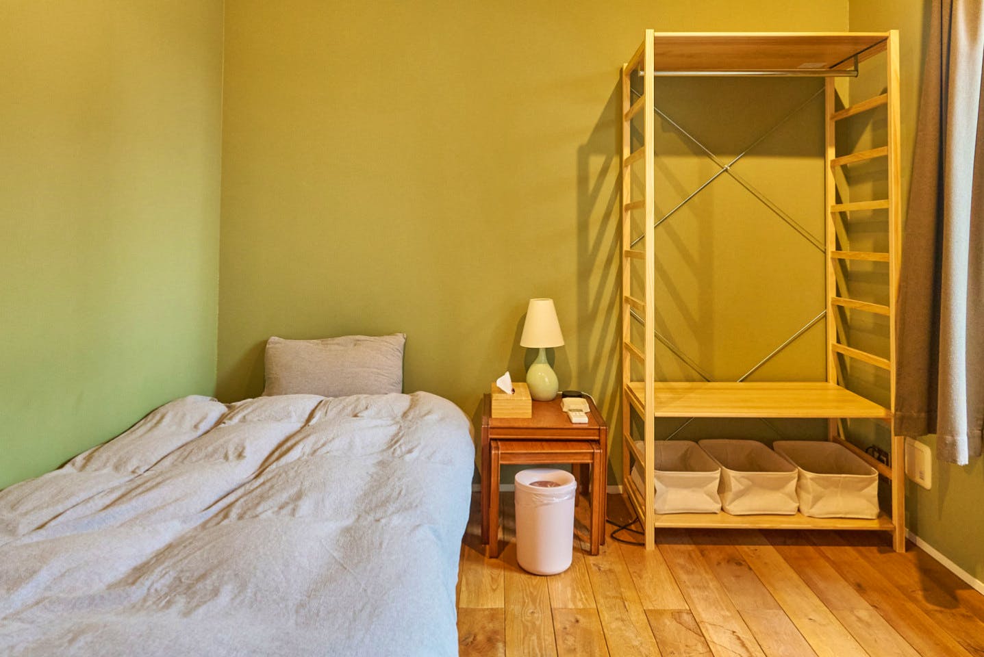  Private Room With Desk And Garden View  -  A Serene Traditional Japanese Residence  - Gallery -  11