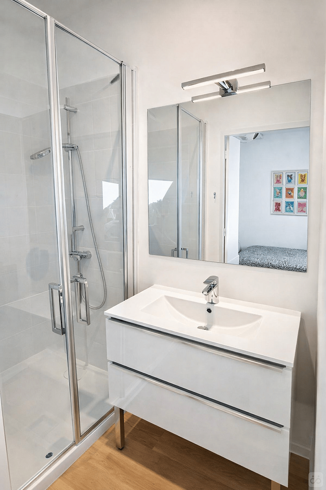 Bedroom With Private Bathroom - A cozy residence just 10 minutes walk away from the station - Gallery - 15