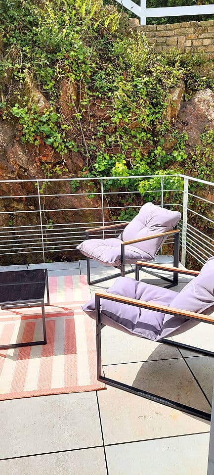 Bedroom With Private South-Facing Terrace - La Libération Home - Gallery - 2