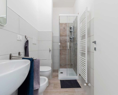 Appartamento in  Via Ermete Zacconi