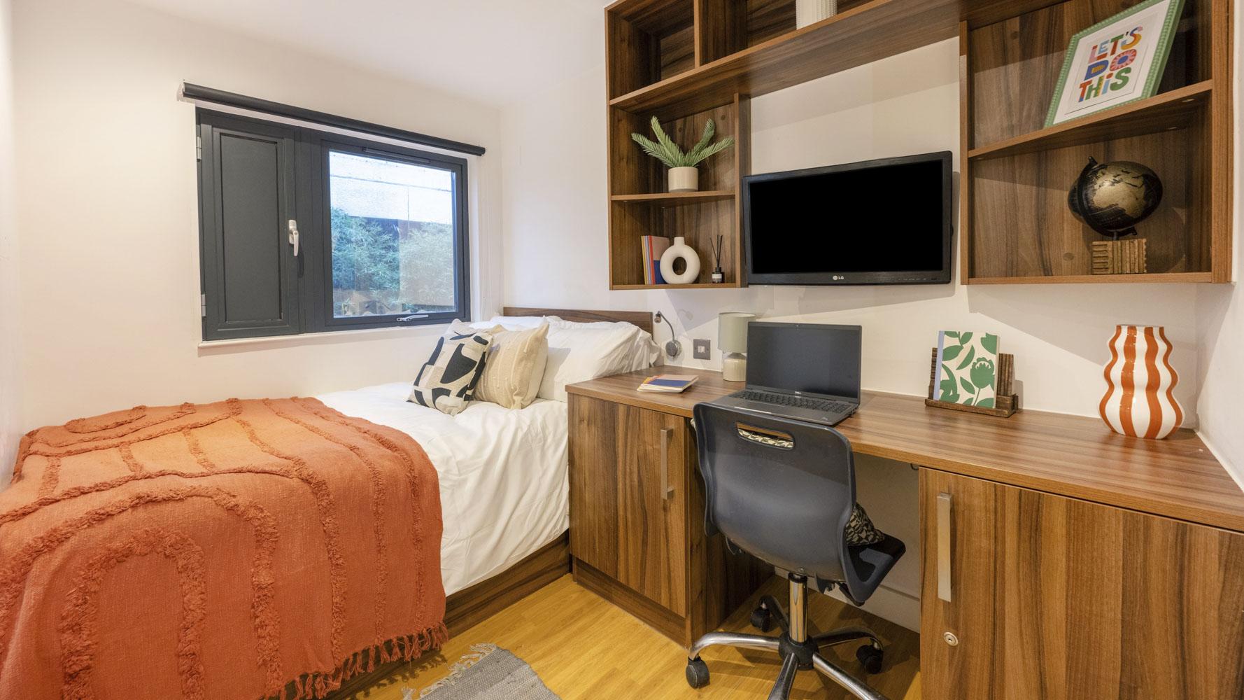 2 Bed En-Suite - 2