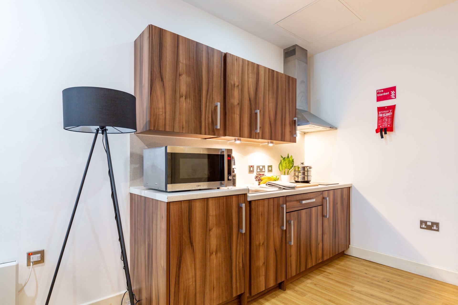 Studio With Bath - King Square Studios - Gallery - 21