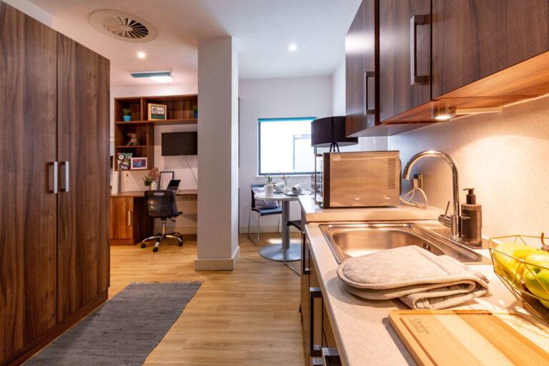  Studio With Bath  -  King Square Studios  - Gallery -  4