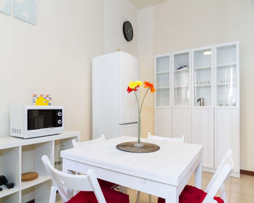 Stanza in Piazza VII Novembre 1944