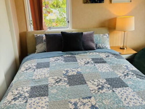 Cosy double bedroom, own bathroom - Gallery - 9