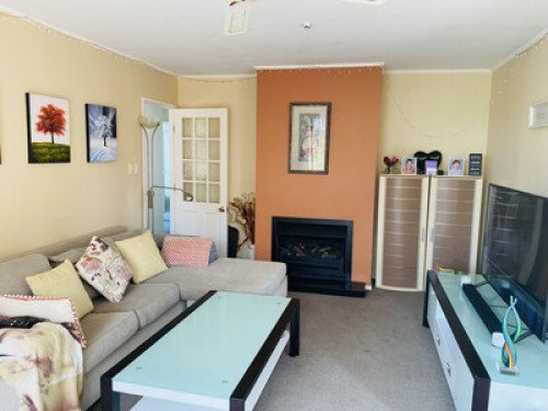 Cosy double bedroom, own bathroom - Gallery - 26