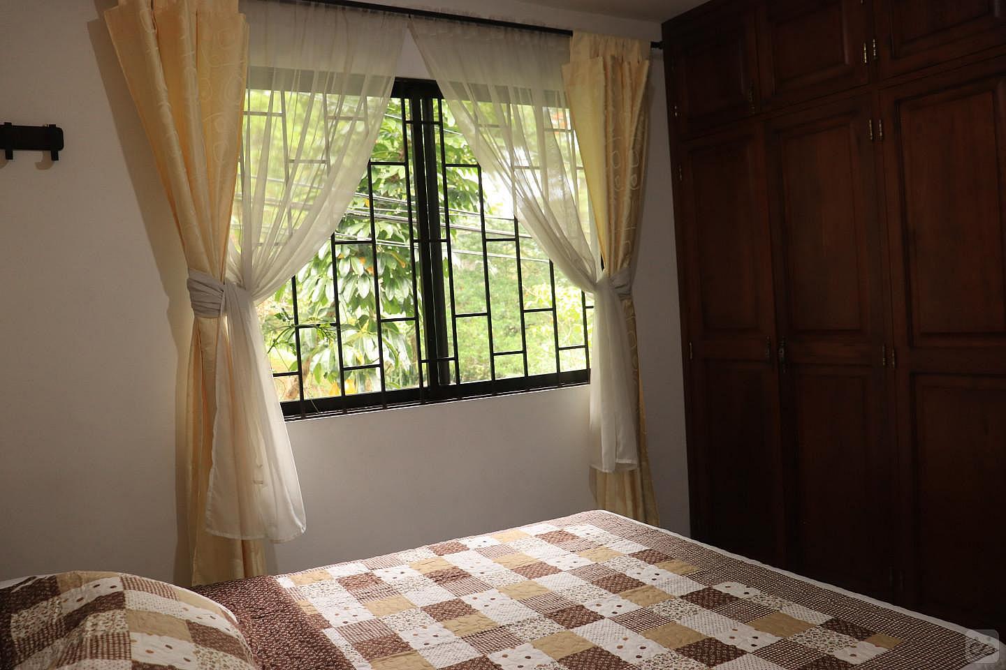 Habitación B - Stunning Comfortable Coliving w/ BBQ + Terrace near Club El Rodeo - Gallery - 6