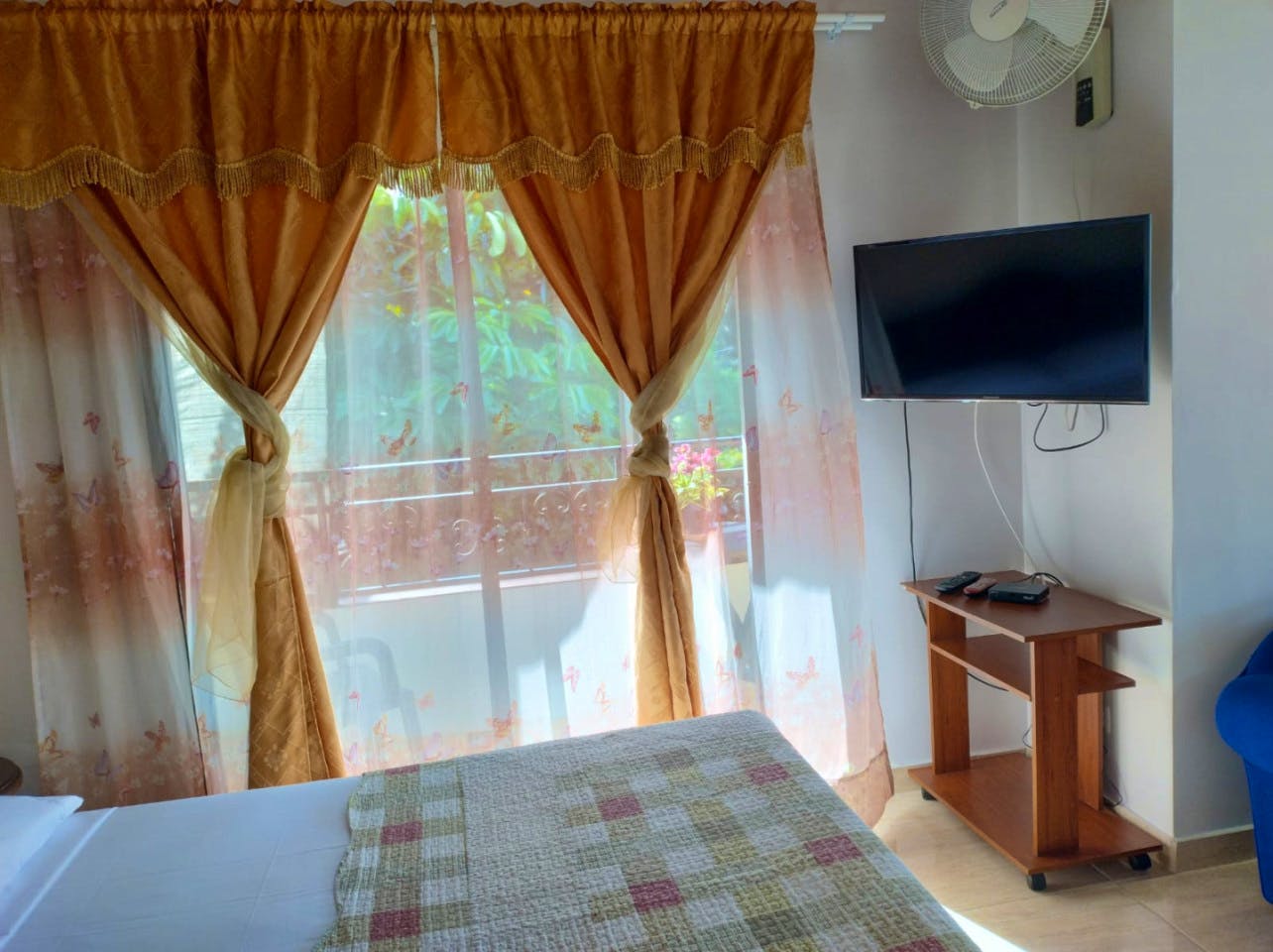 Studio - Stunning Comfortable Coliving w/ BBQ + Terrace near Club El Rodeo - Gallery - 38