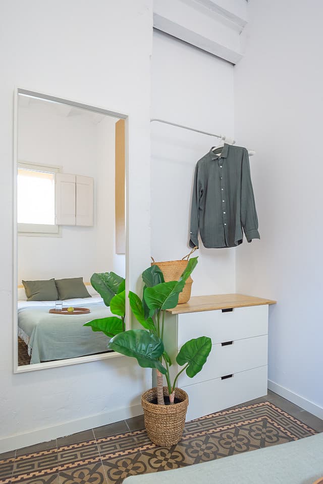 Centric Double Room (Born2) - Spacious Designer Coliving Flat in the Heart of Ciutat Vella's Historic Gothic Quarter Apartment - Gallery - 5