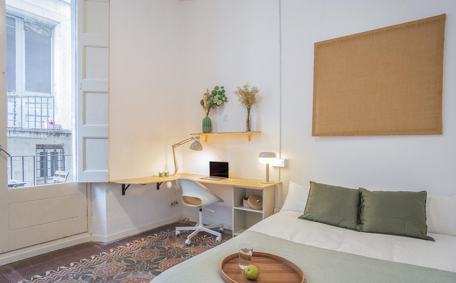 Double Room (Born4/5) - Spacious Designer Coliving Flat in the Heart of Ciutat Vella's Historic Gothic Quarter Apartment - Gallery - 4