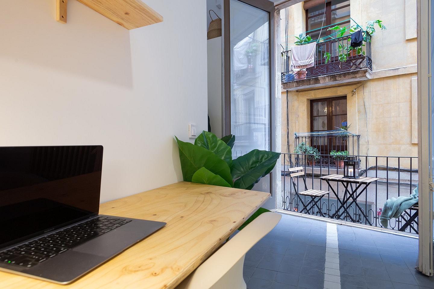 Double Room 2 (Born6) - Spacious Designer Coliving Flat in the Heart of Ciutat Vella's Historic Gothic Quarter Apartment - Gallery - 16