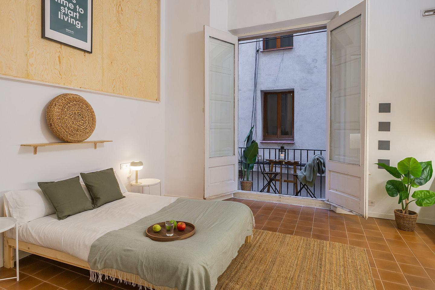 Huge Double Room (Born7/8) - Spacious Designer Coliving Flat in the Heart of Ciutat Vella's Historic Gothic Quarter Apartment - Gallery - 31