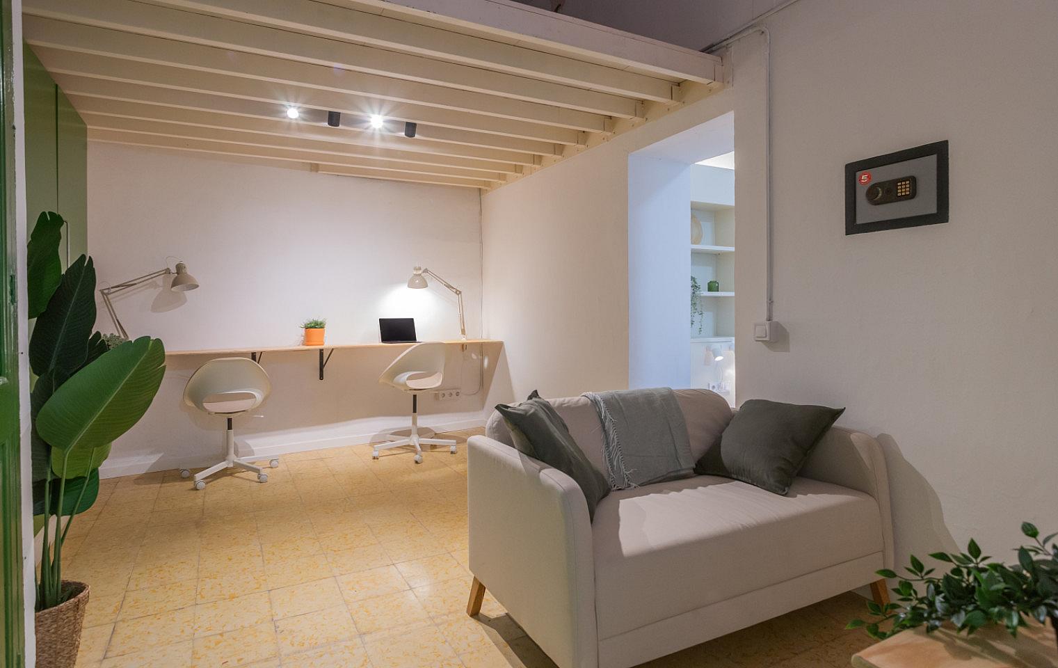 Large Private Studio (Born10) - Spacious Designer Coliving Flat in the Heart of Ciutat Vella's Historic Gothic Quarter Apartment - Gallery - 16