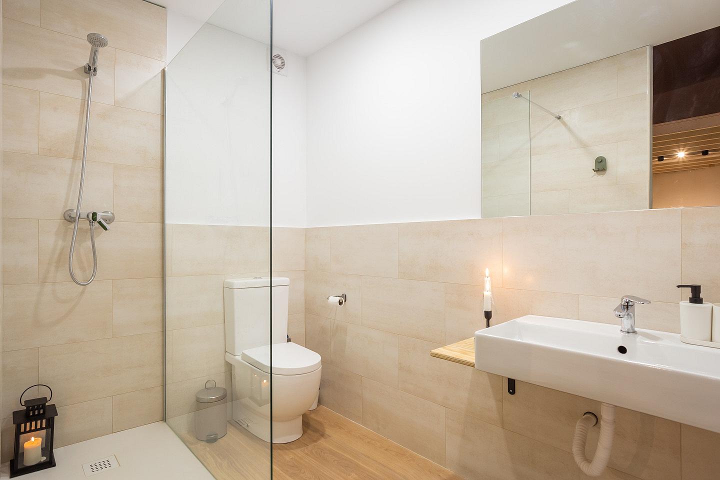 Large Private Studio (Born10) - Spacious Designer Coliving Flat in the Heart of Ciutat Vella's Historic Gothic Quarter Apartment - Gallery - 39
