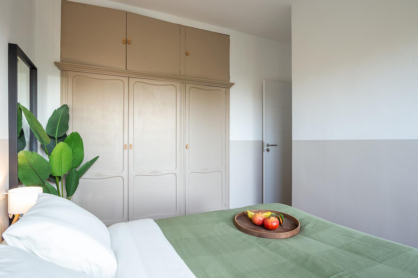 Big Double Room (Ganduxer Room 4) - Brightly Renovated Coliving Space with Scenic Views in Elegant Sarrià-Sant Gervasi Apartment - Gallery - 6