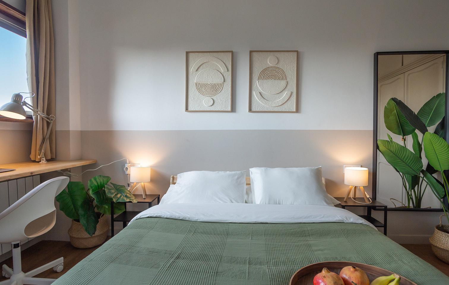 Big Double Room (Ganduxer Room 4) - Brightly Renovated Coliving Space with Scenic Views in Elegant Sarrià-Sant Gervasi Apartment - Gallery - 2
