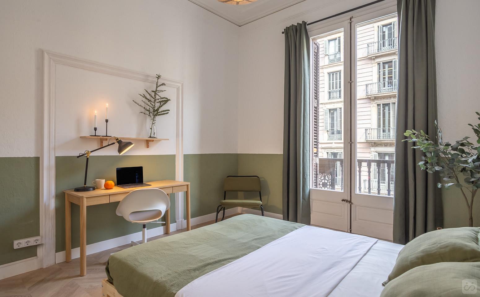  Large Double Room (Laietana, Room 2)  -  Laietana Home  - Gallery -  4