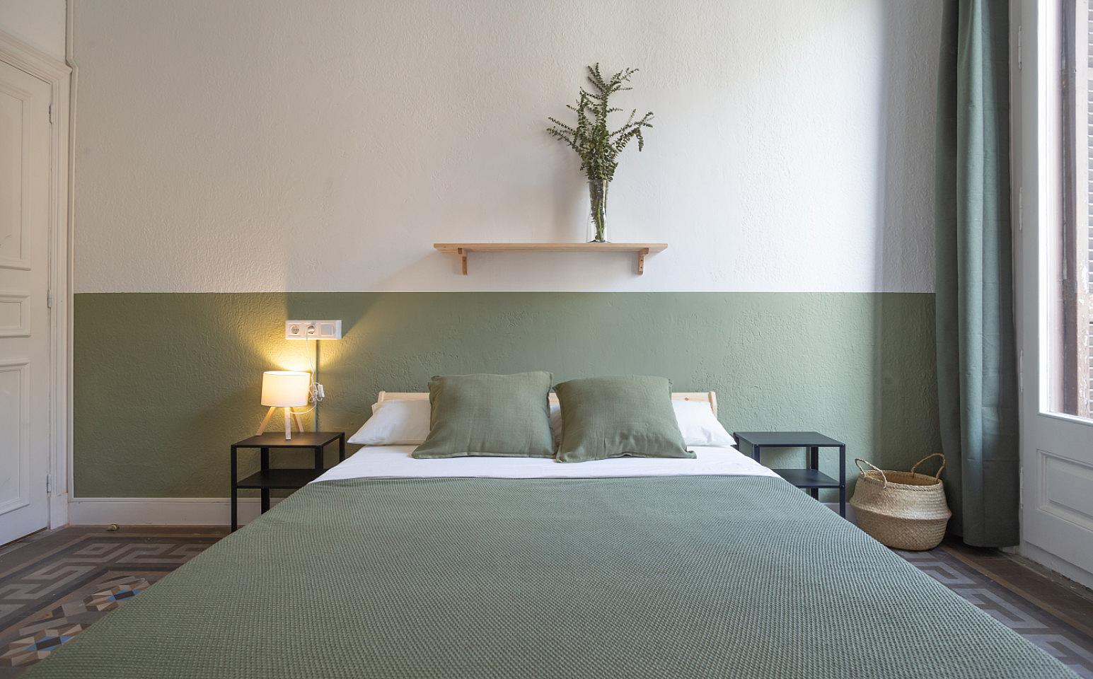  Large Double Room (Laietana, Room 4)  -  Laietana Home  - Gallery -  5