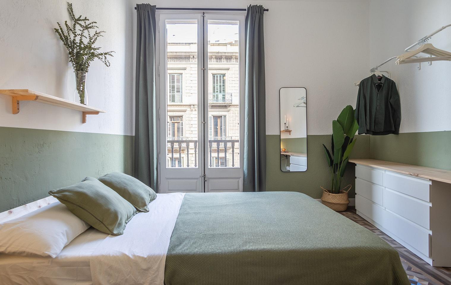  Large Double Room (Laietana, Room 4)  -  Laietana Home  - Gallery -  2