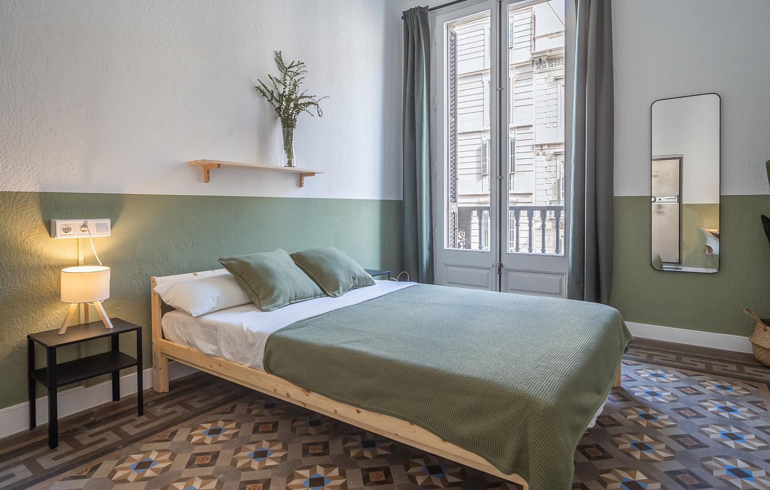  Large Double Room (Laietana, Room 4)  -  Laietana Home  - Gallery -  3