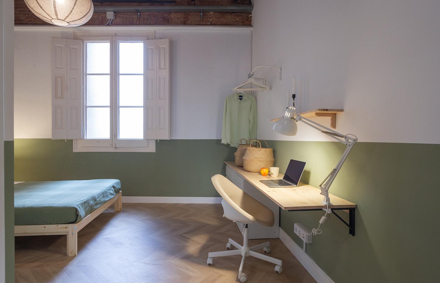  Spacious Suite (Laietana Room 5)  -  Laietana Home  - Gallery -  1