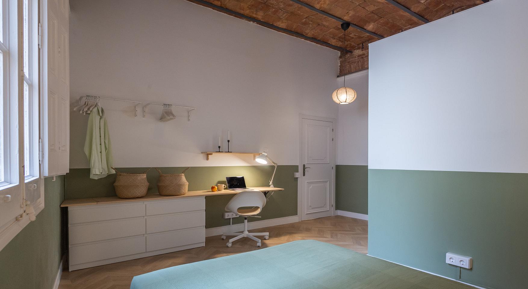  Spacious Suite (Laietana Room 5)  -  Laietana Home  - Gallery -  5