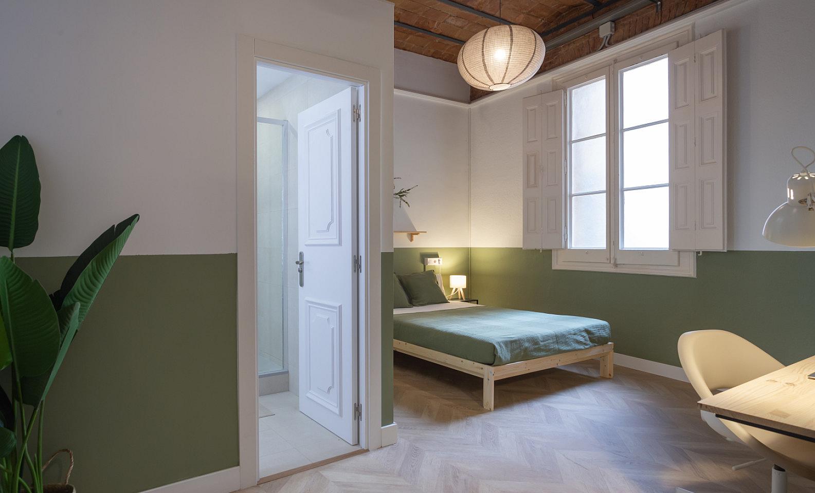  Spacious Suite (Laietana Room 5)  -  Laietana Home  - Gallery -  11