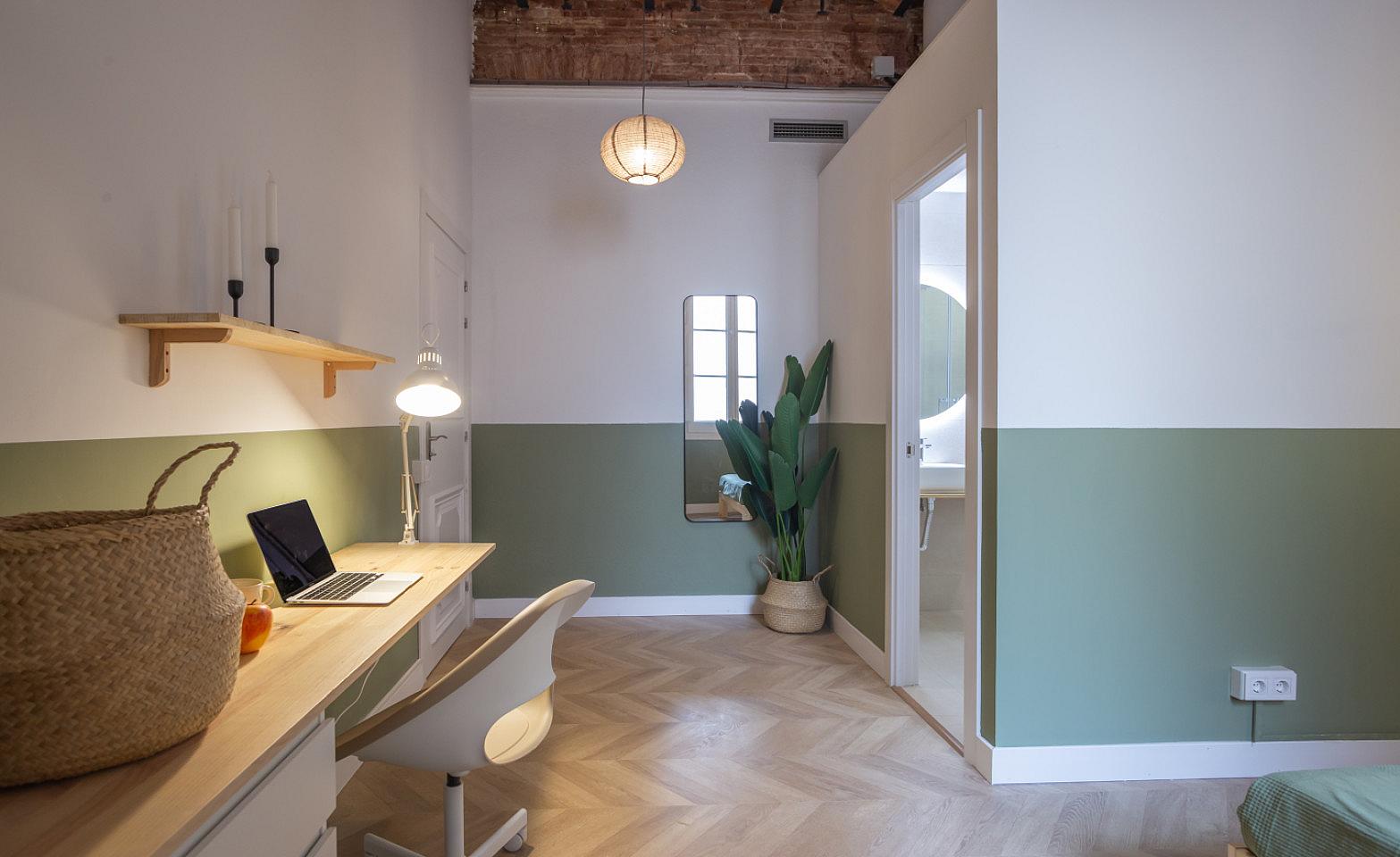  Spacious Suite (Laietana Room 5)  -  Laietana Home  - Gallery -  2