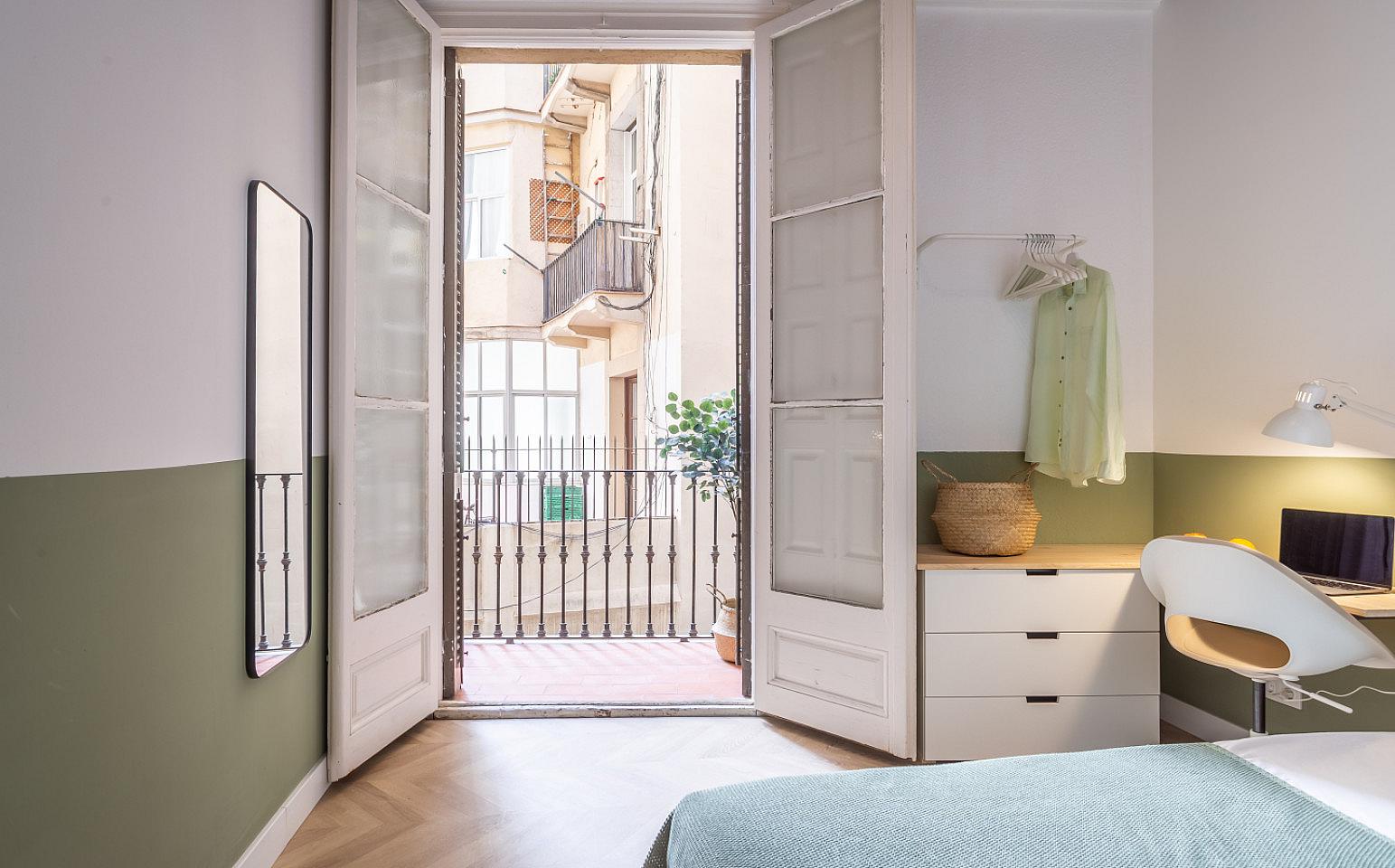  Spacious Double Room (Laietana, Rooms 6/7)  -  Laietana Home  - Gallery -  3