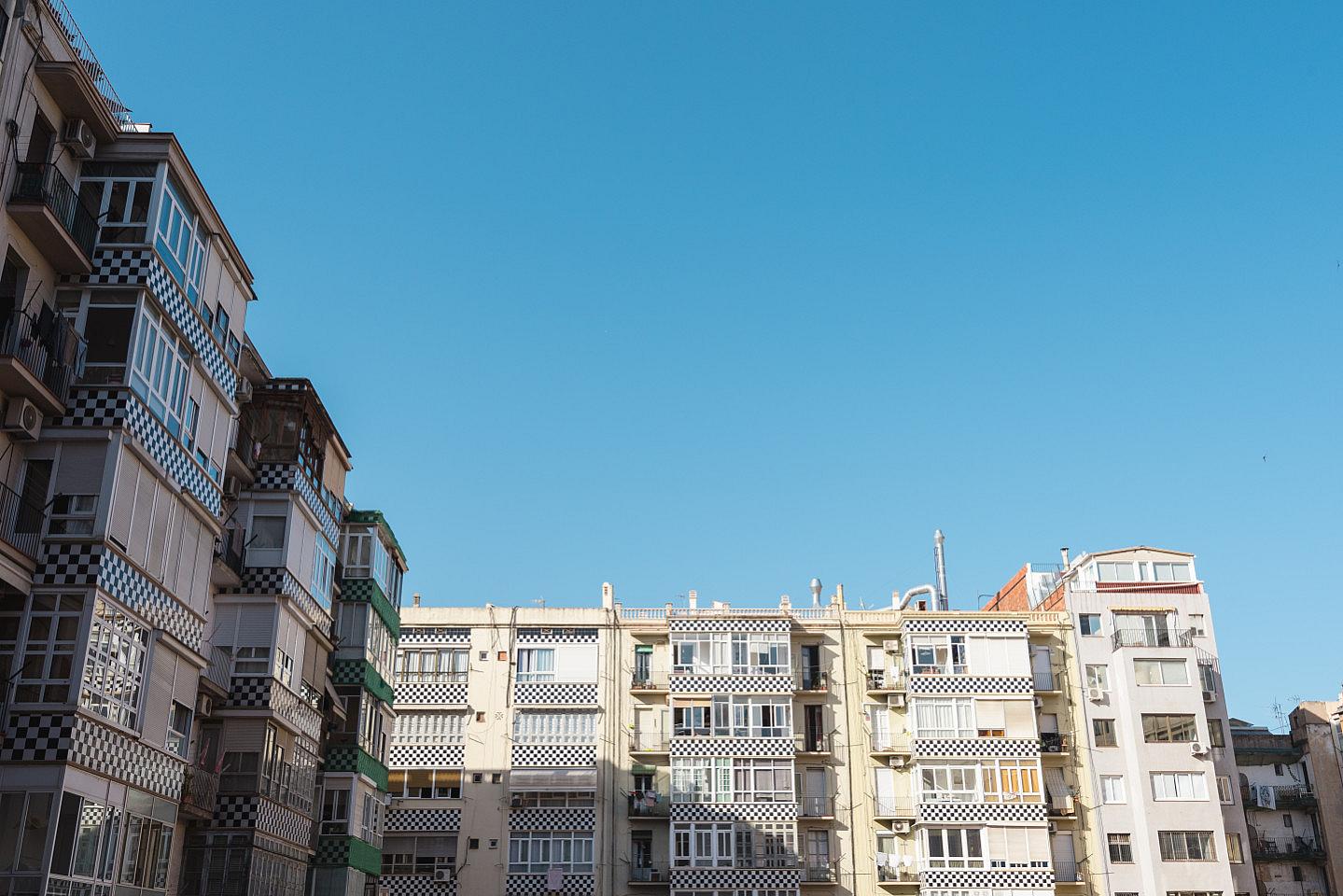  Bright Double Room (Casanova1)  -  Spacious Designer Coliving Flat with Concierge in Vibrant Eixample Apartment  - Gallery -  4