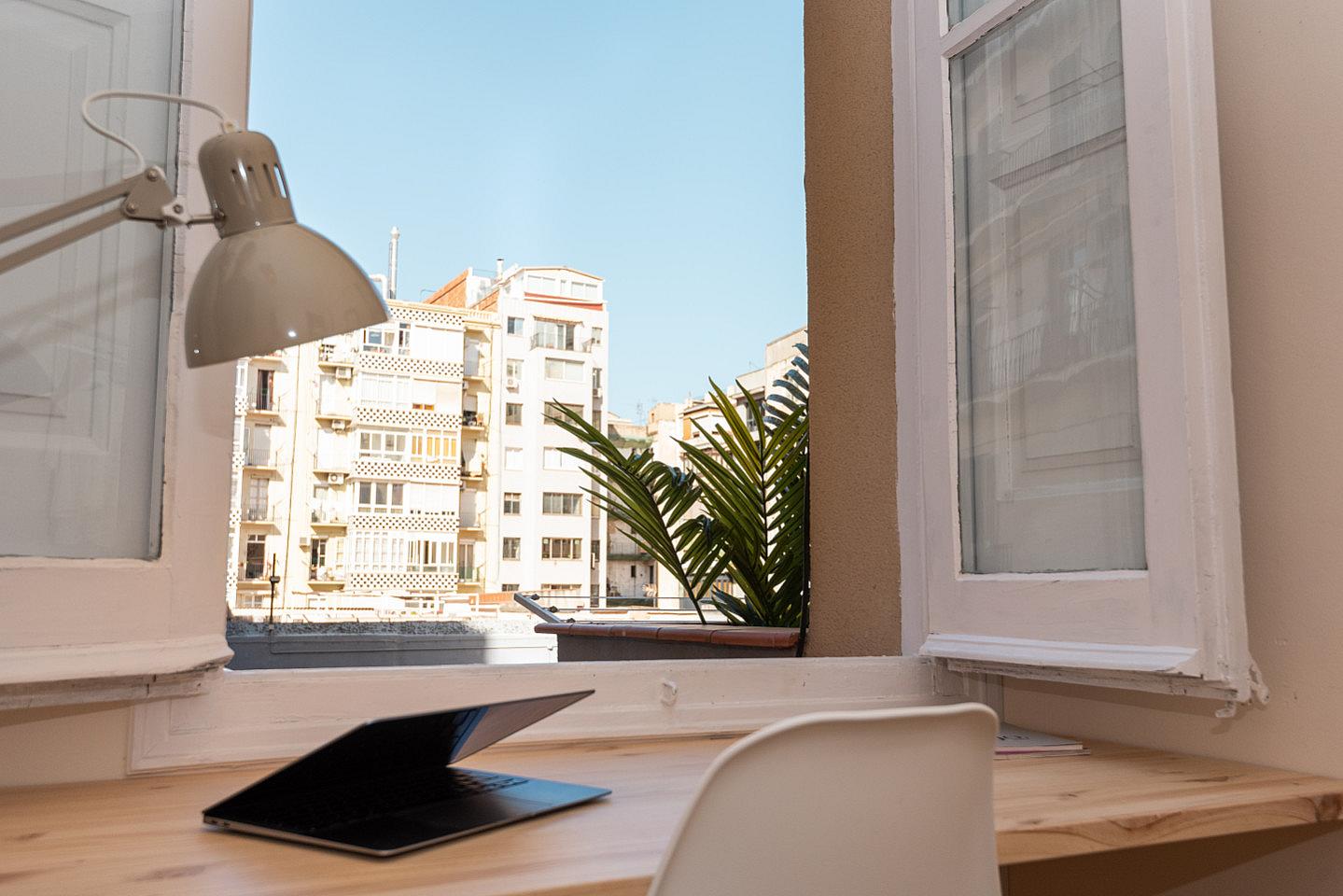  Bright Double Room (Casanova1)  -  Spacious Designer Coliving Flat with Concierge in Vibrant Eixample Apartment  - Gallery -  20
