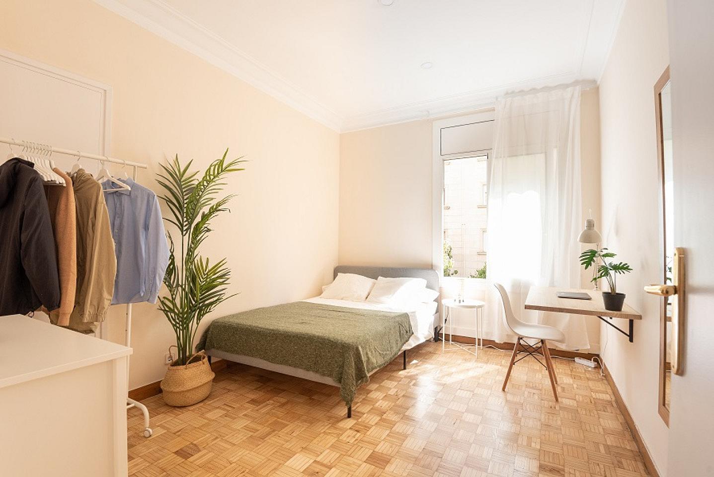  Dream Double Room (Casanova5)  -  Spacious Designer Coliving Flat with Concierge in Vibrant Eixample Apartment  - Gallery -  23