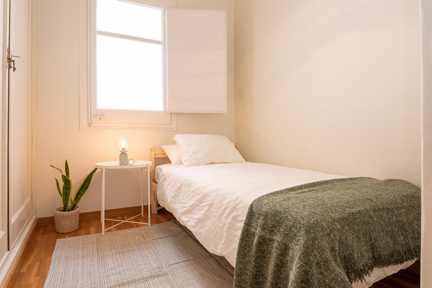Single Room With Annexed Office (TeoAt1) - Luxurious Penthouse Coliving with Terraces in Elegant Sant Gervasi Apartment - Gallery - 13