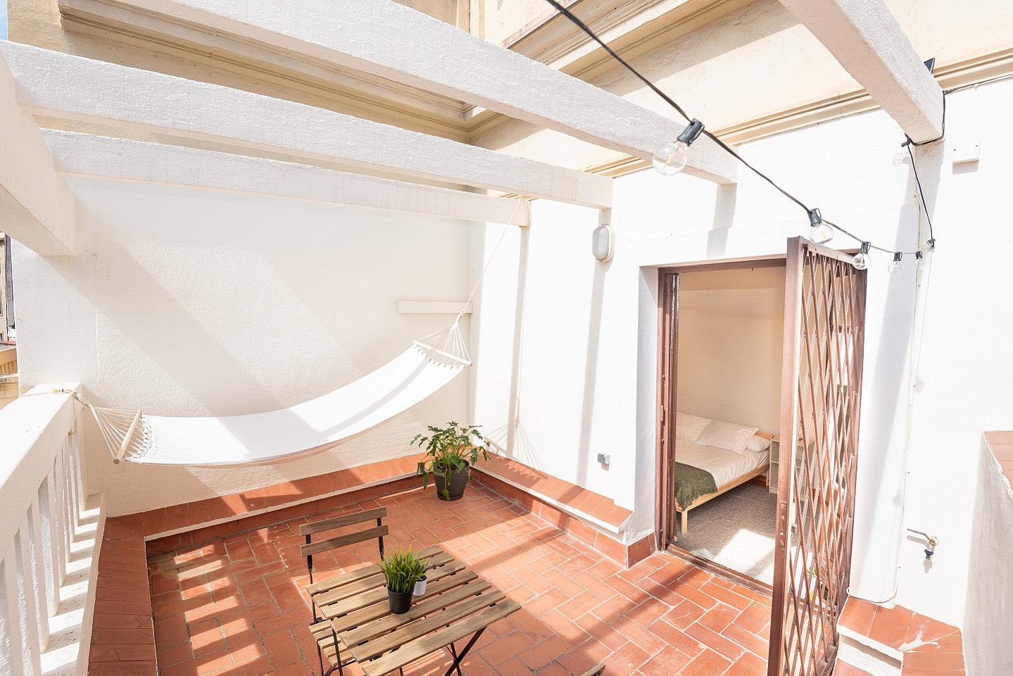 Large Suite (TeoAt3) - Luxurious Penthouse Coliving with Terraces in Elegant Sant Gervasi Apartment - Gallery - 8