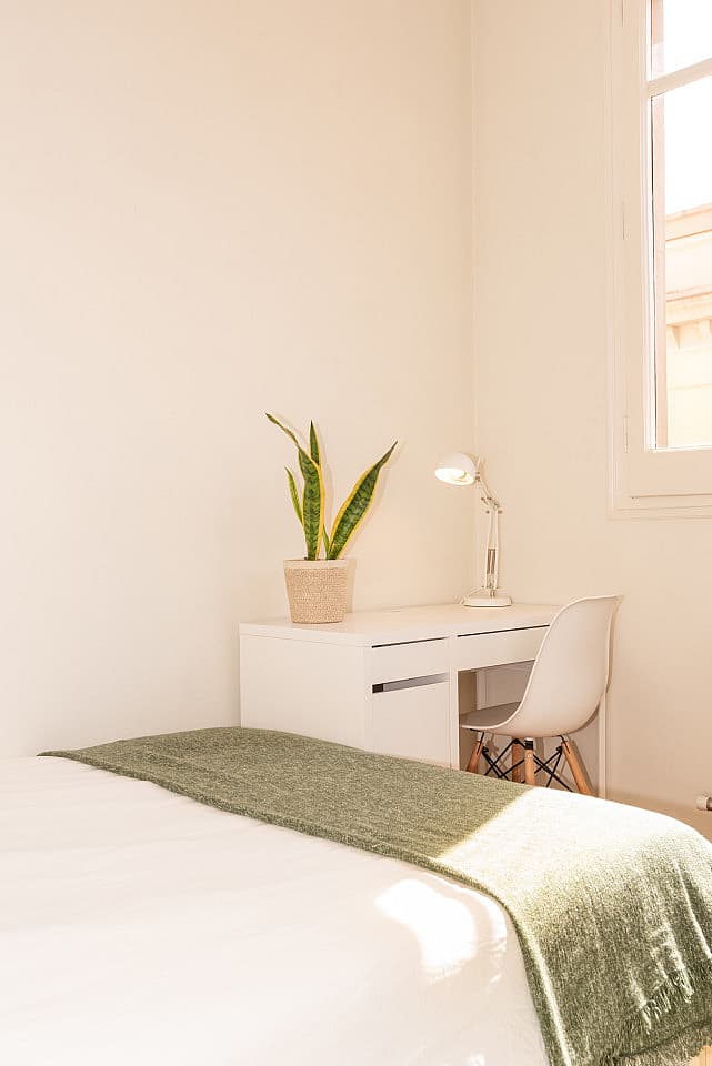 Sunny Double Room (TeoAt5) - Luxurious Penthouse Coliving with Terraces in Elegant Sant Gervasi Apartment - Gallery - 16