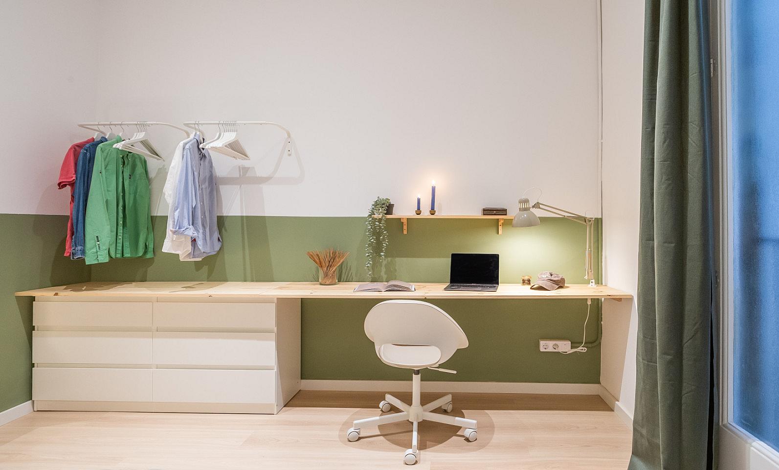  Double Room  -  Designer-Coliving Flat with Historic Charm in Barcelona's Gothic Quarter Apartment  - Gallery -  26
