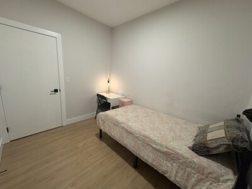 Homestay or Roomstay