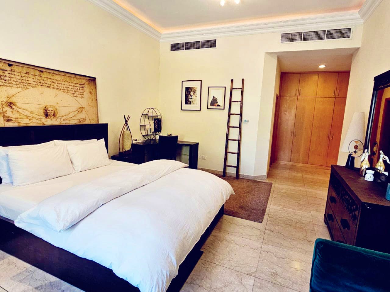  Namaste  -  Elegant 19,000 Sq. Ft. Retreat: Luxurious Living with Private Garden, Pool, and Dual Kitchens  - Gallery -  1