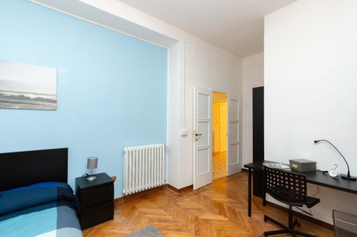 Stanza in Via Cairoli