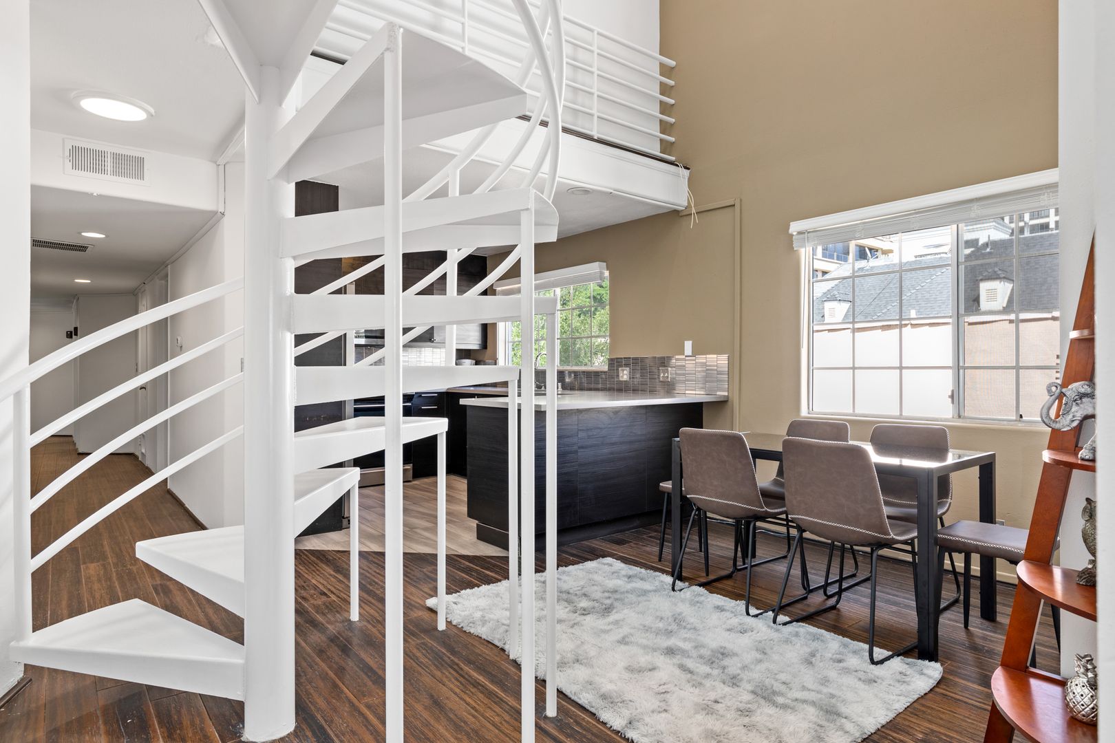  10777 Ashton 301 - Single Room 7  -  Ashton Ave  - Gallery -  5