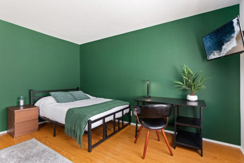 Pelham Ave  - Gallery -  4