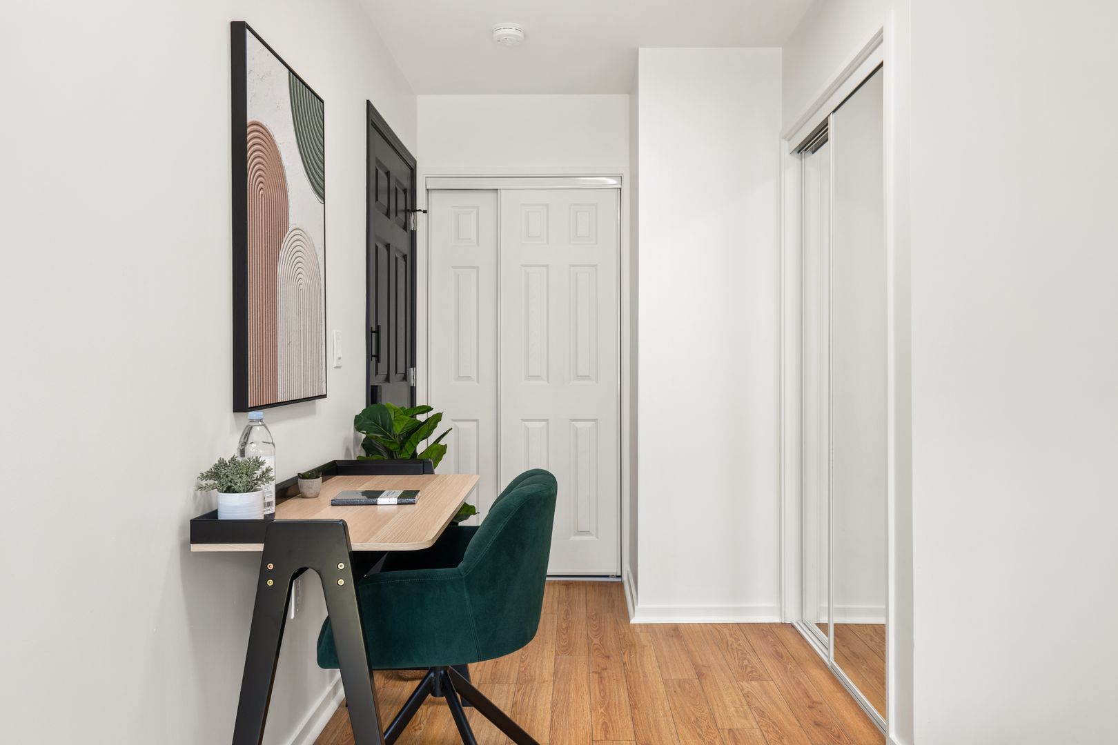 1823 Pelham 7 - Room 1 / Single Room 4 (Loft) - 4  -  Pelham Ave  - Gallery -  5