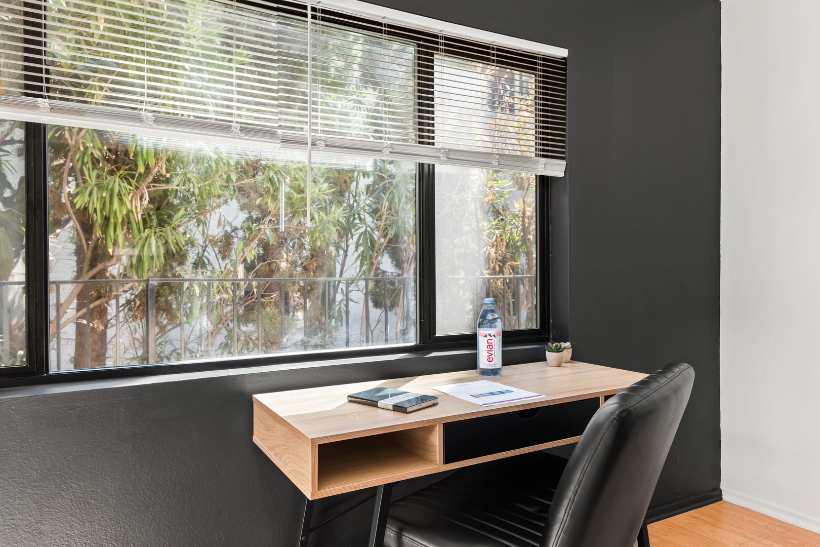  1823 Pelham 3 - Room 3  -  Pelham Ave  - Gallery -  5