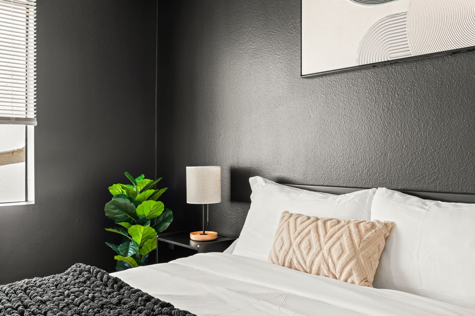 1823 Pelham 2 - Room 2 - Pelham Ave - Gallery - 6