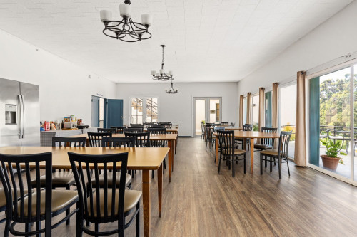 Hilgard Ave - Gallery - 6