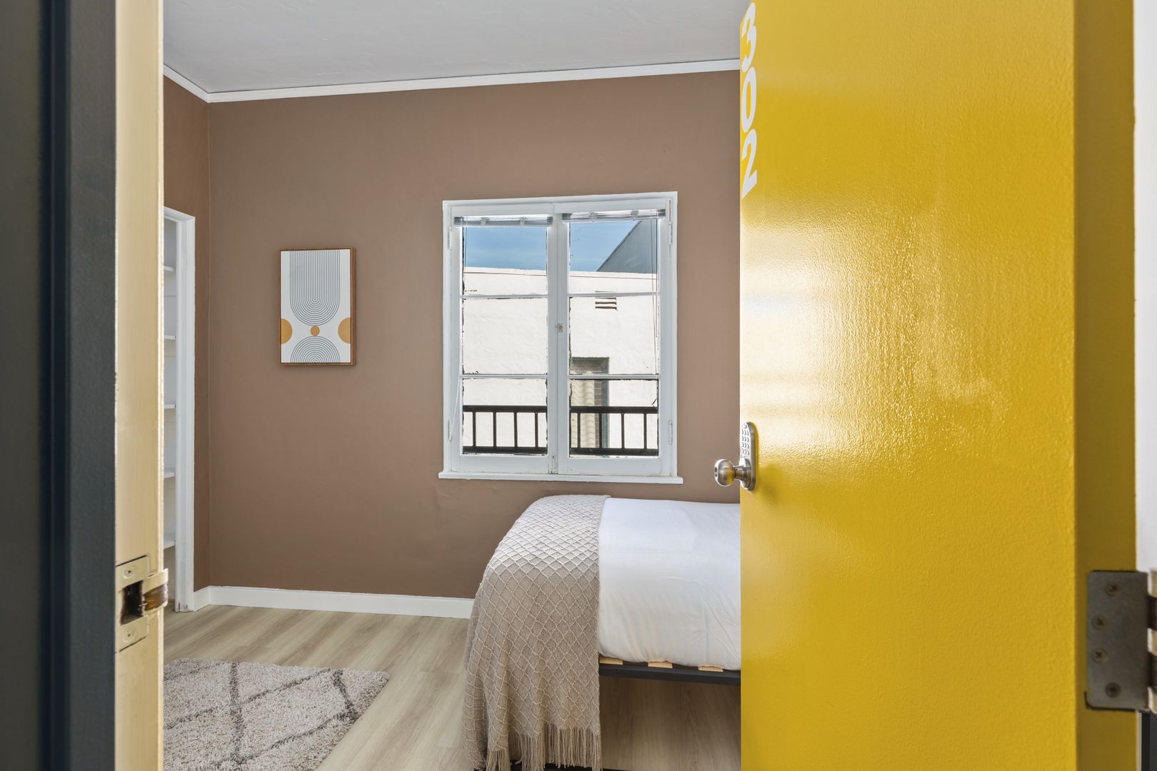  840 Hilgard - Room 303  -  Hilgard Ave  - Gallery -  4