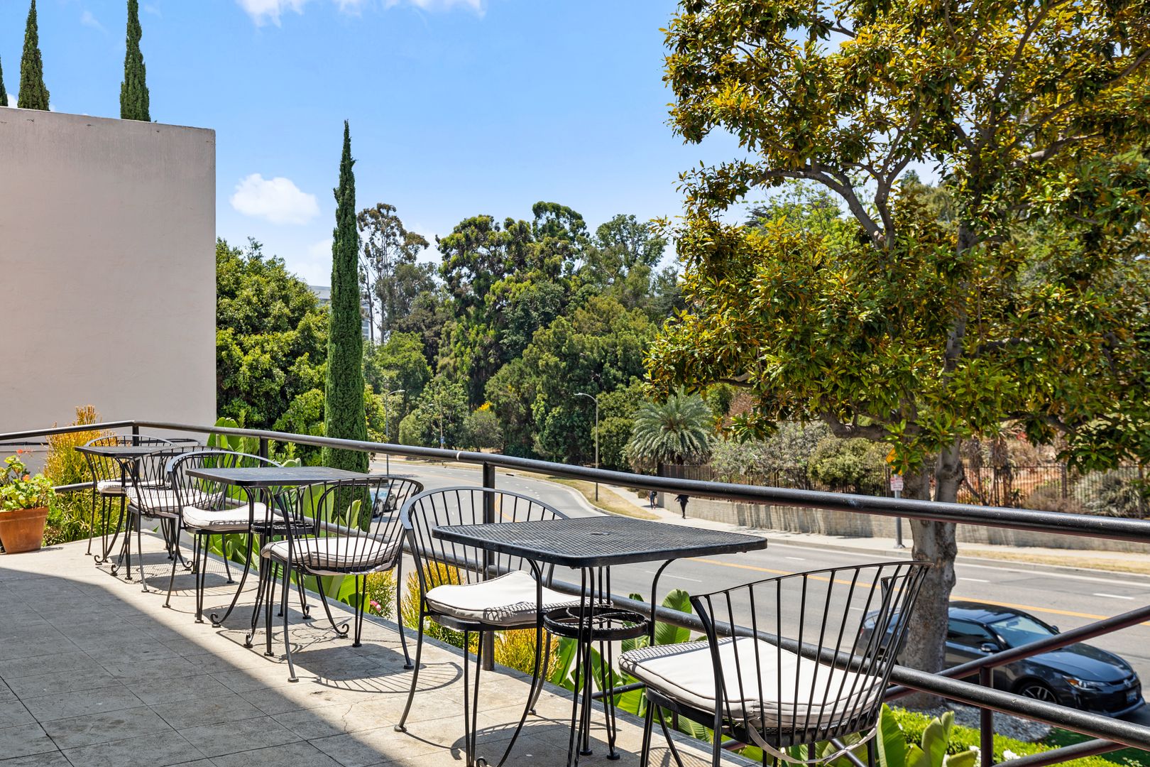 840 Hilgard - Room 203 - B - Hilgard Ave - Gallery - 5