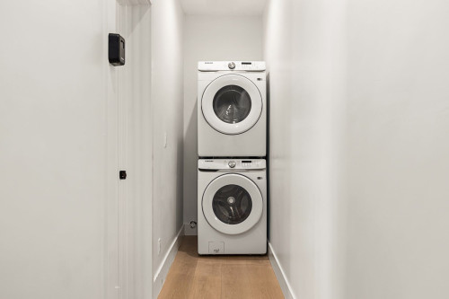 Kelton Ave - On-site Facilities