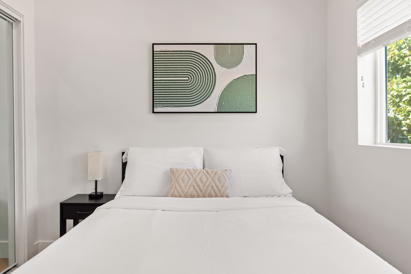 1736 Kelton Ave - Single Room - Kelton Ave - Gallery - 4