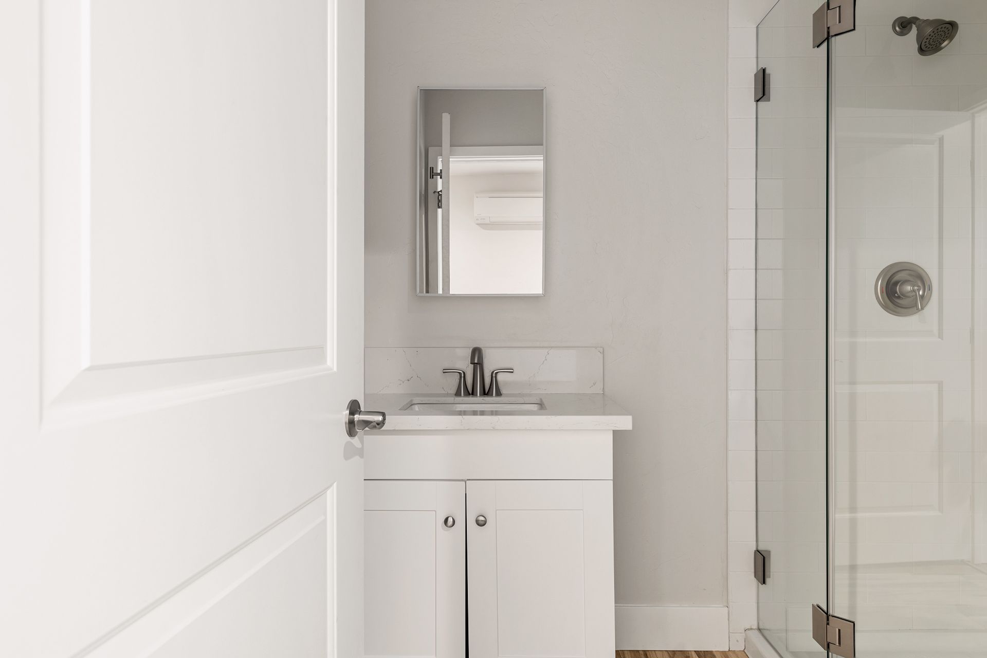  1707-1709 Kelton Ave - Twin/Shared Room  -  Kelton Ave  - Gallery -  2